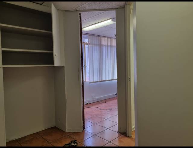 89M² OFFICE TO LET IN NELSPRUIT CENTRAL